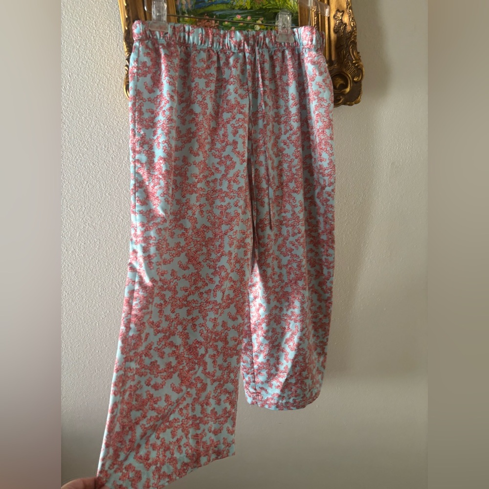 Cabernet Pink and White Floral Pajama Set - Picture 3 of 4